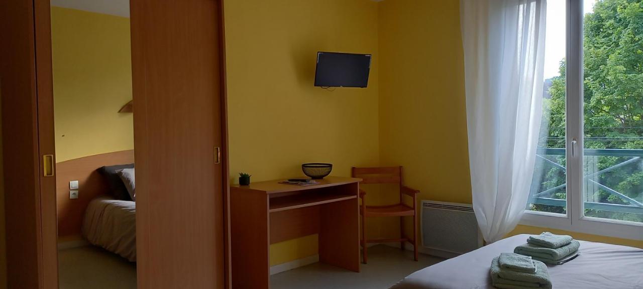 Studio Tres Bien Situe, Belle Vue, Parking Prive Bagneres-de-Bigorre Ngoại thất bức ảnh